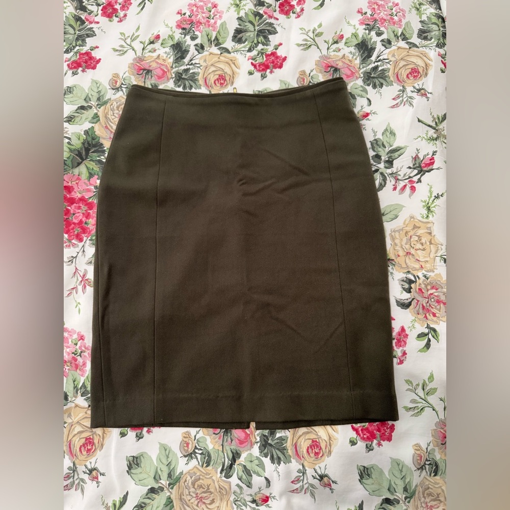 H&M Olive Green Pencil Skirt